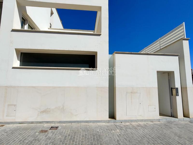 Foto 80b2de14-55a6-4091-8153-542898891d92. House with heating parking in San Juan Aspe