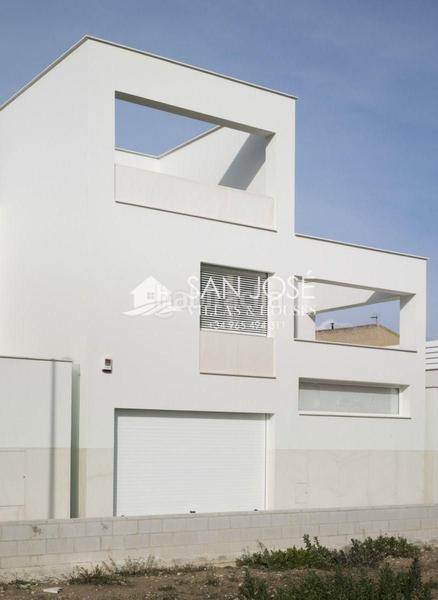 Foto c95c40fb-9302-4e8f-9a7b-1c2a4d58cdd3. House with heating parking in San Juan Aspe