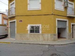 Local Comercial a San Juan. Venta de local comercial en aspe en zona calle colón totalmente