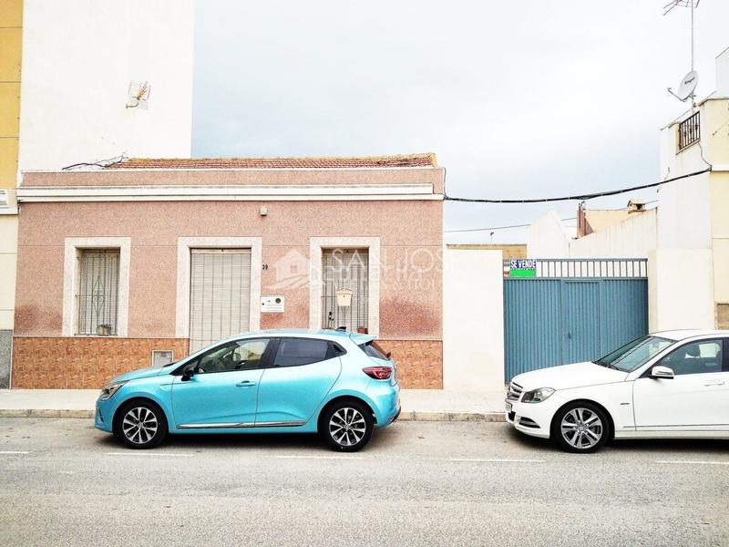 Foto 89cd8112-4bc6-4413-a126-fabec9cc117e. Planta baixa a Torrellano Elche / Elx