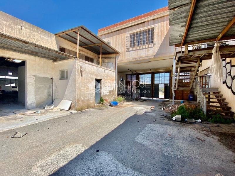 Foto 26c0d96f-157a-4ddb-8f24-d6061ec4019a. Nau industrial a La Coca-La Nia-Vistahermosa Aspe