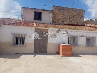 Casa a Abanilla. Venta casa de campo amueblada en buen estado en barinas