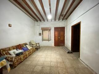 Casa a La Serranica-Sagrado Corazón. Venta de casa en aspe en zona serranica para reformar de grandes
