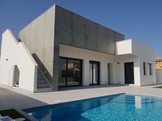 Chalet à El Pinar de Campoverde. Villas de obra nueva en pinar de campoverde