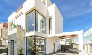 Chalet à Rojales. Villa de diseño con todos los lujos