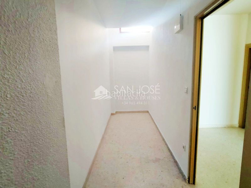 Foto 4c925dcb-bef2-4558-ba80-37b8bc0cb0aa. Local comercial a Centro Aspe