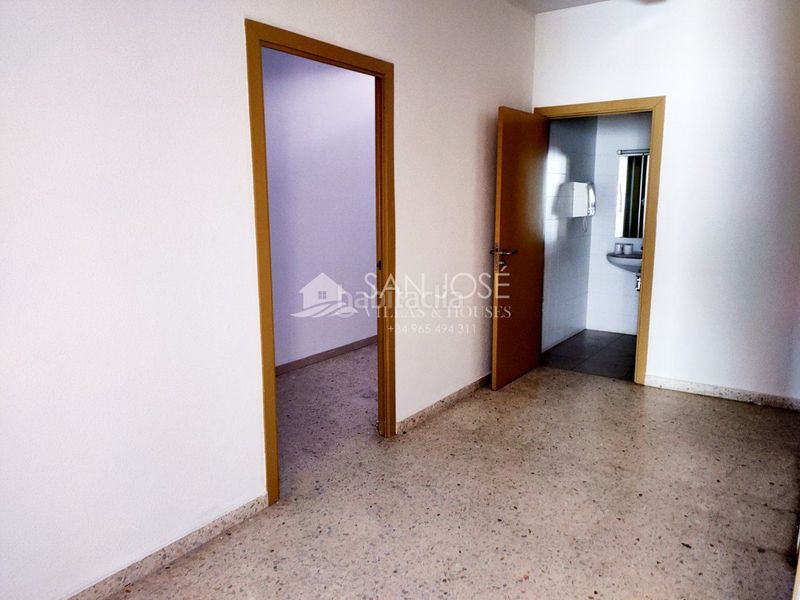 Foto ca20ce8a-5c0f-4d28-a51c-12a65f3df126. Local comercial a Centro Aspe