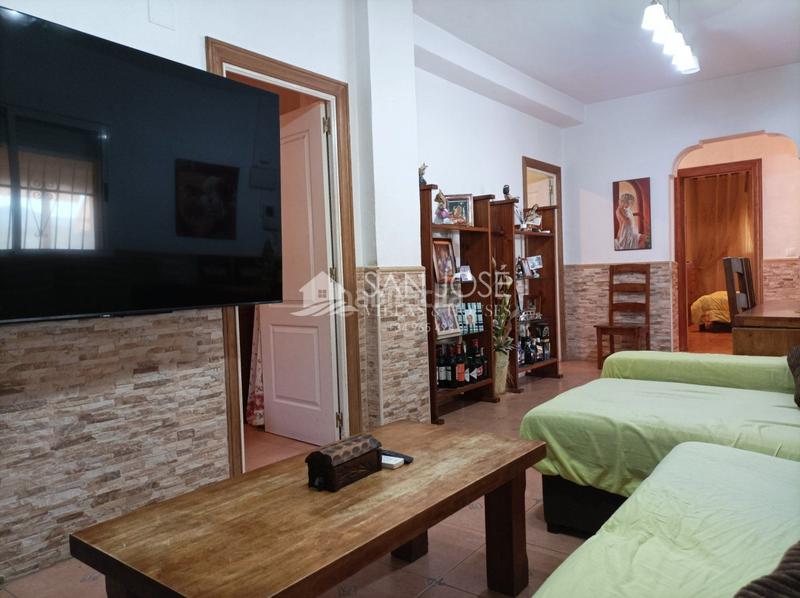 Foto 034f81f6-929b-4a5b-84b0-e77267eb99ec. Chalet dans Monforte del Cid