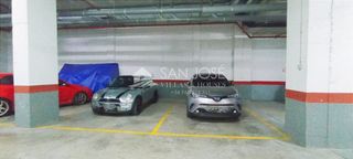 Parking coche en Carrús Oest - El Toscal. Venta de 2 plazas de garaje