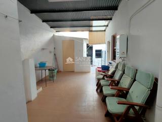 Casa a Las Fuentes-Los Cipreses. Se vende casa en buen estado en buena zona de aspe