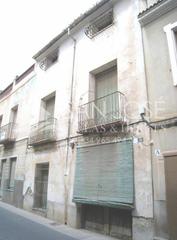 Casa a Centro. Se vende casa solar para derribar en el centro de aspe