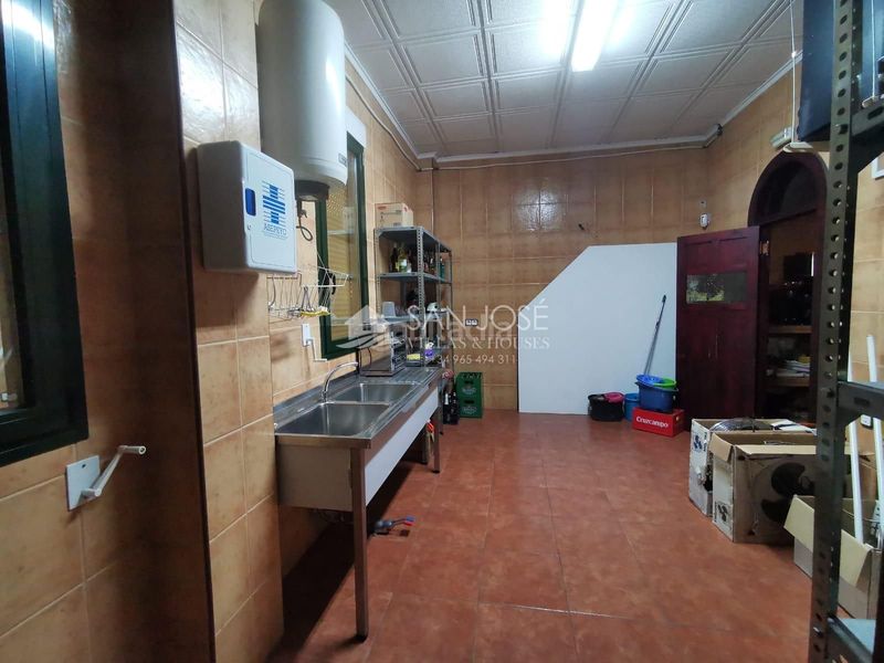 Foto ad36bda5-9f8f-46a2-a065-32da702eb14f. Local comercial a Benejúzar