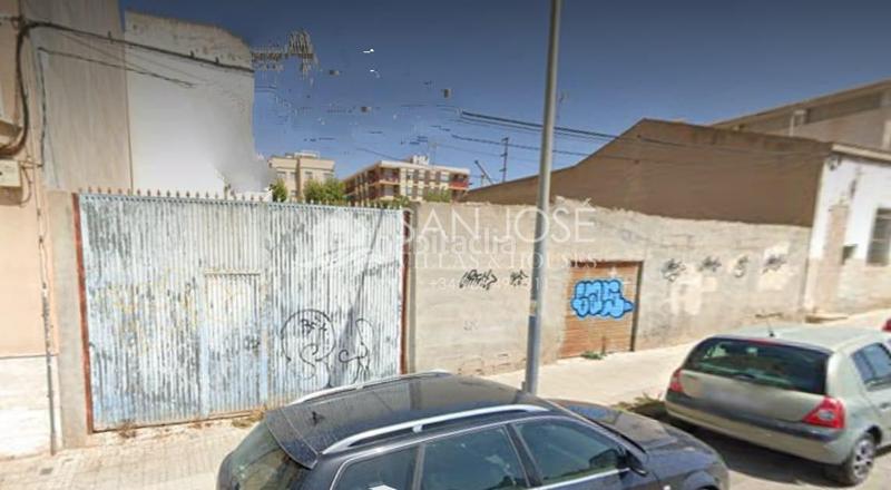 Foto e7055de9-bed0-46d4-869a-0bb3cf11c985. Terreno residencial se vende solar para edificar en El Altet en Elche / Elx