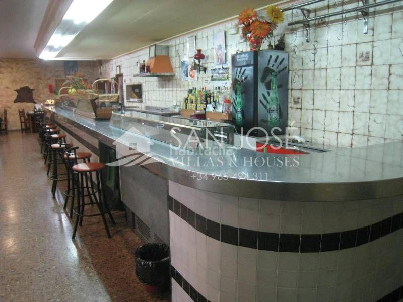 Foto 3f4dc650-6cc1-46fc-9d17-271cd19b64aa. Edificio in San Juan Aspe