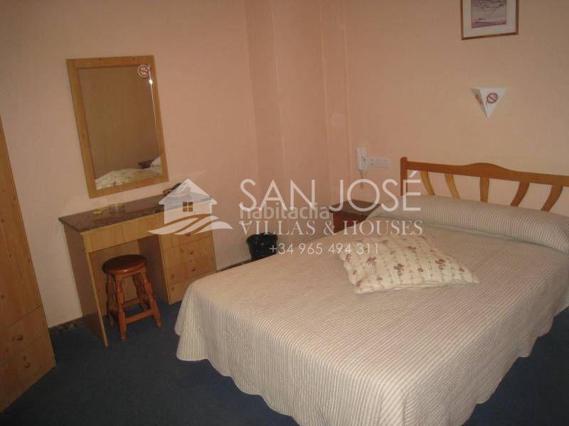 Foto b8013fe1-026e-4673-859e-63b366336a3f. Edificio in San Juan Aspe