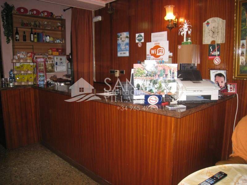 Foto fe64dfed-eeec-402d-adfd-65c622d0e2d6. Edificio in San Juan Aspe