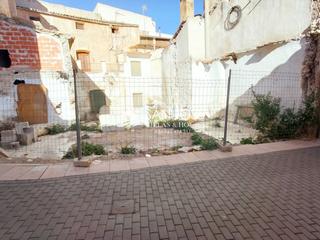 Terreny residencial a San Juan. Se vende solar en aspe centro con proyectoavales y licencias
