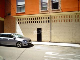 Local Comercial a La Serranica-Sagrado Corazón. Se venden 2 locales comerciales de origen en calle bailen y lepa