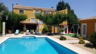 Chalet in Hondón de los Frailes. Se vende villa de lujo en hondon de los frailes