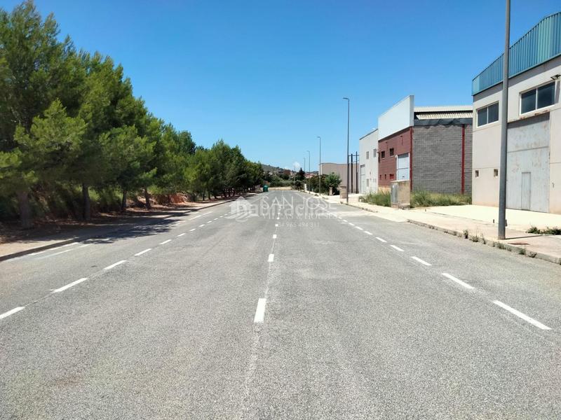 Foto 685b7430-4132-42a2-a13e-24b1e0f7ec04. Capannone industriale in Hondón de las Nieves