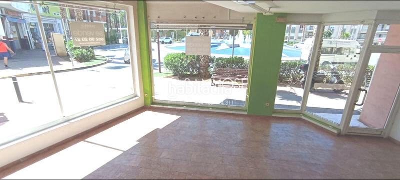 Foto a95e5c1c-87a4-40d0-9063-1a87da412427. Locale commerciale in Centro Santa Pola