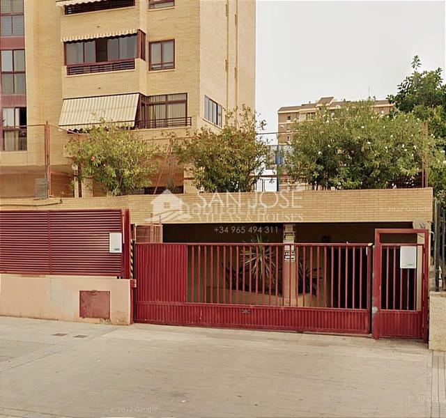 Foto 67638dc1-e245-4424-b3c0-bd998ef9aa59. Aparcament cotxe a Babel Alicante