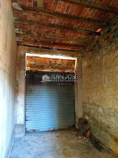 Foto 4f4ca305-fedb-4120-afd1-6f4585570f3c. Casa amb calefacció aparcament a Romana (la)