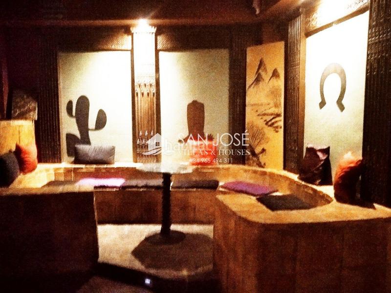 Foto b60707f2-388e-4c1f-81fb-e51246befac8. Business premise in Catral