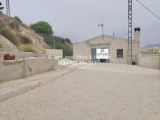 Xalet a La Coca-La Nia-Vistahermosa. Se vende casa de campo diafana muy cerca de aspe
