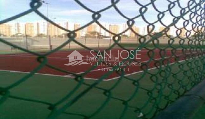 Foto 4048957b-f322-4f0f-9101-5dc52520ded6. Pis amb piscina a Playa de San Juan Alicante