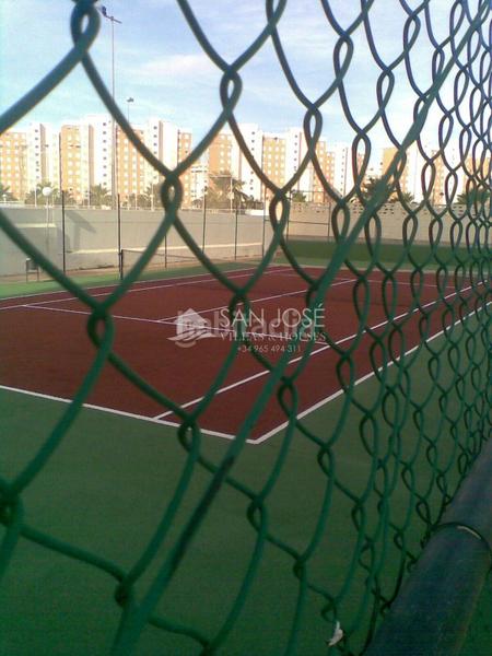 Foto 81041db3-8e47-4792-a552-b4f592d202f0. Pis amb piscina a Playa de San Juan Alicante