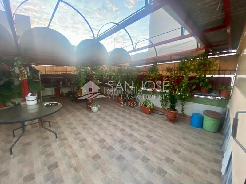 Foto 2c7af6aa-2e25-4ef4-a584-b8f9a7a8efa4. Casa con parcheggio in Centro Sant Vicent del Raspeig