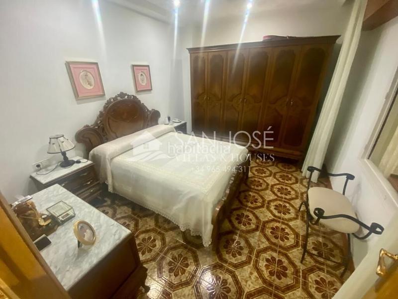 Foto 7ddd3acc-9408-4119-99ee-fbd15d91a8b1. Casa con parcheggio in Centro Sant Vicent del Raspeig