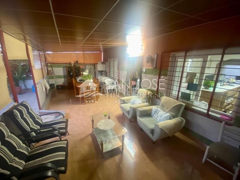 Foto fe746183-7b2d-4926-948b-a1a538d0987f. Casa con parcheggio in Centro Sant Vicent del Raspeig