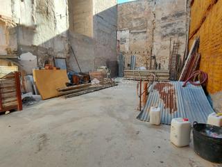 Terreny residencial a Prosperidad. Se vende solar urbano en el centro de aspe