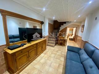 Casa a Centro. Venta de casa en mutxamel, zona ravalet