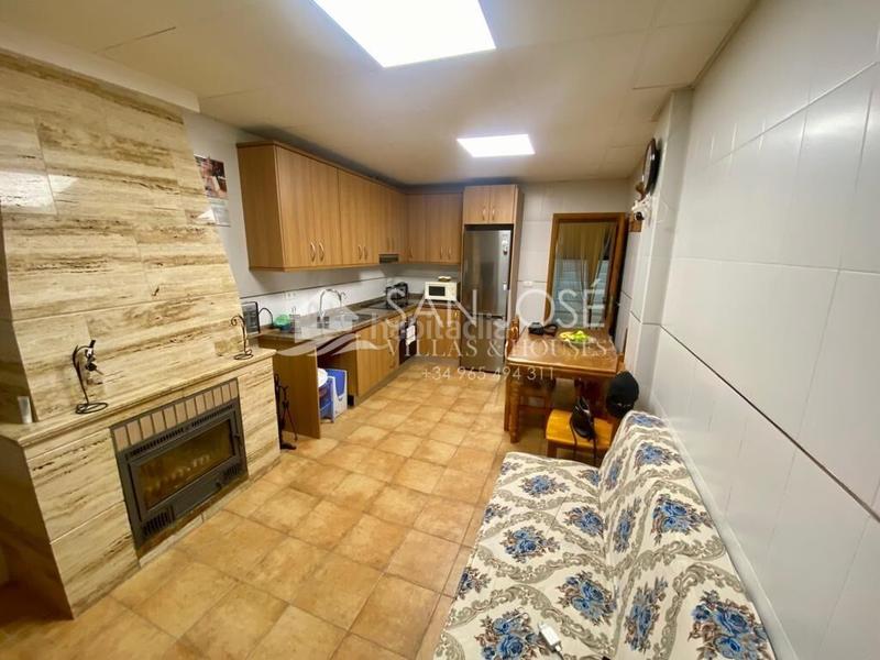 Foto 8a590052-3647-46e3-baf6-ff5baf4cd93a. Maison avec parking dans Centro Mutxamel