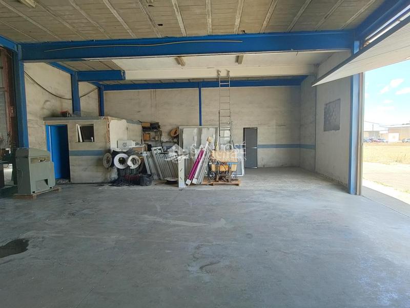 Foto 4fba606a-8848-487b-8999-bc19a0fa4140. Capannone industriale in El Castillo Aspe