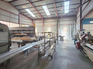 Nau industrial a El Castillo. Sew vende nave industrial en buen estado en aspe