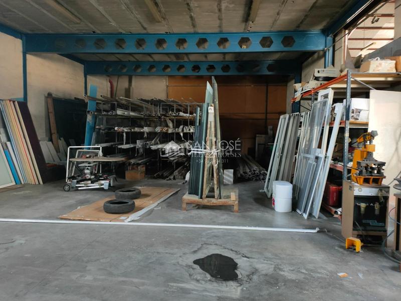 Foto a0b36a94-5606-4ab3-8949-d4e071abb295. Fabrikhalle in El Castillo Aspe