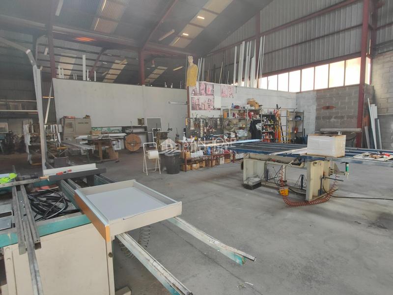 Foto fefaf59e-0d45-4532-bbf1-088581e0fde9. Fabrikhalle in El Castillo Aspe