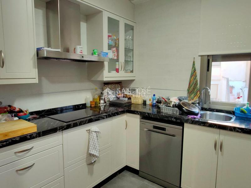 Foto d1d5e0e8-90ba-4960-a2a3-aad0e61e5c54. Appartamento con parcheggio in Centro Aspe