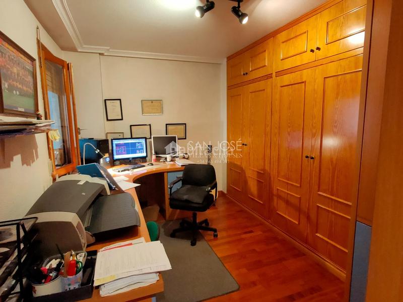Foto f7e53b60-2f67-4a69-b174-f852c2781964. Appartamento con parcheggio in Centro Aspe