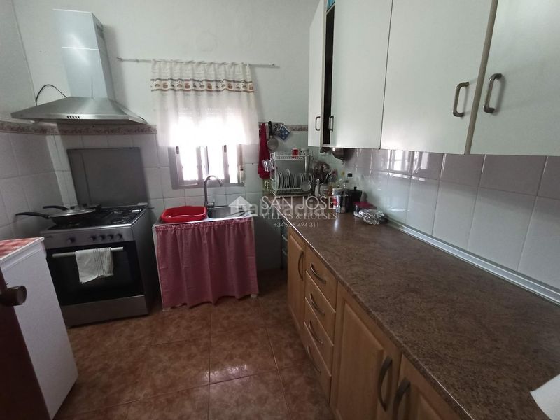 Foto bc1bde79-8cfa-4fcb-a19d-aa6f6269229f. Casa amb aparcament a Abanilla