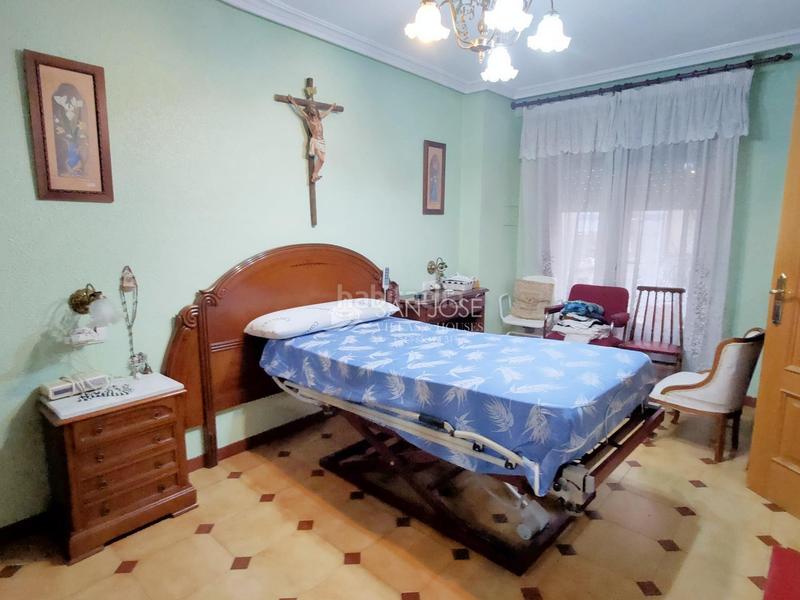 Foto e0d20c3e-f421-40d0-baa1-c1086ccaeb20. Pis amb calefacció aparcament a La Coca-La Nia-Vistahermosa Aspe