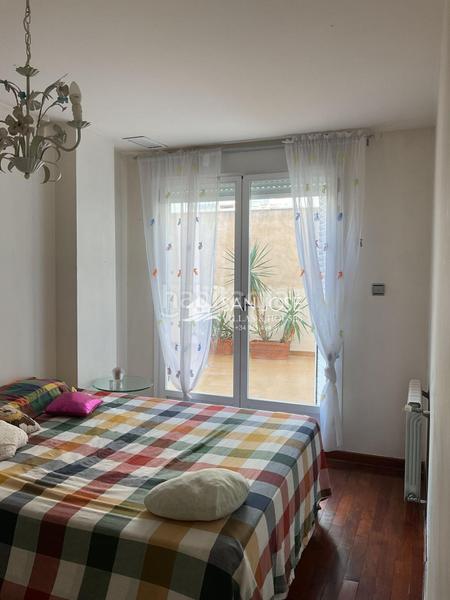 Foto 88e9bd6e-cc3d-416c-ba9a-52225ae1a7f6. Duplex con riscaldamento in El Raval - Portes Encarnades Elche / Elx