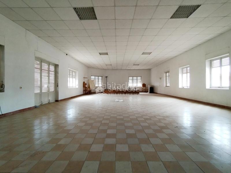 Foto 7a751ebb-8373-45de-a08a-512be79ff8f9. Capannone industriale in Novelda