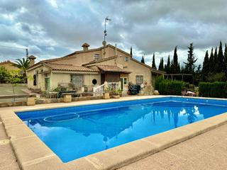Xalet en Pea de las guilas. Inmobiliaria san jose vende chalet en buen estado zona montesol