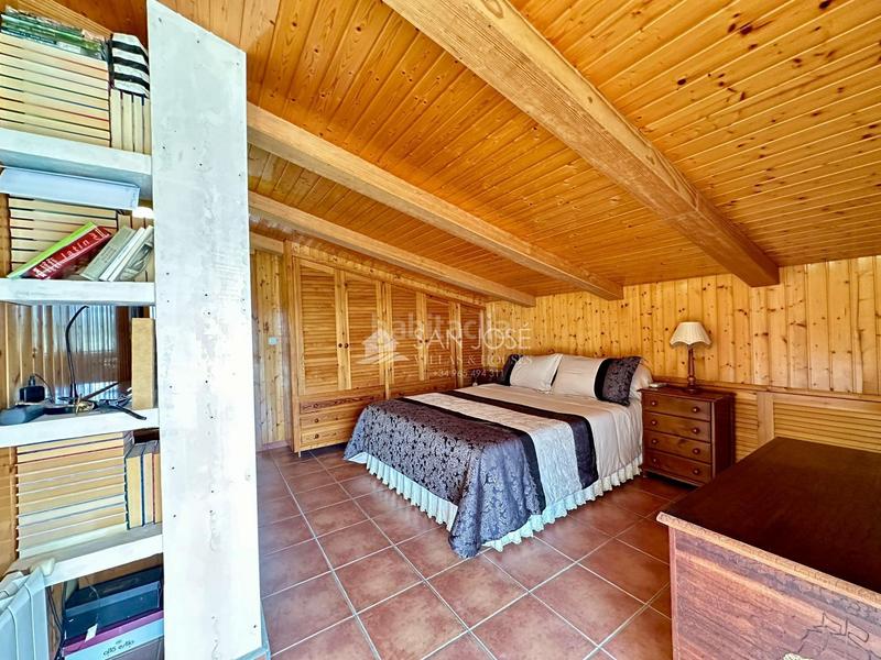 Foto 2657ef75-4f2b-4e51-9e73-1cfa44f5298a. Chalet inmobiliaria san jose vende chalet en buen estado zona montesol de elche en Elche / Elx