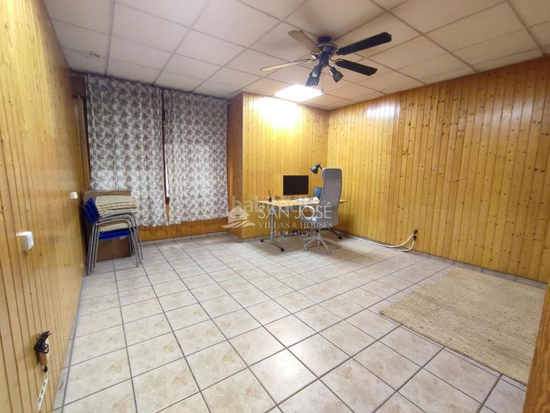 Foto cb6dbc44-bb0b-4e41-9290-fc83faff8b45. Casa venta casa . oportunidad negocio en Catral